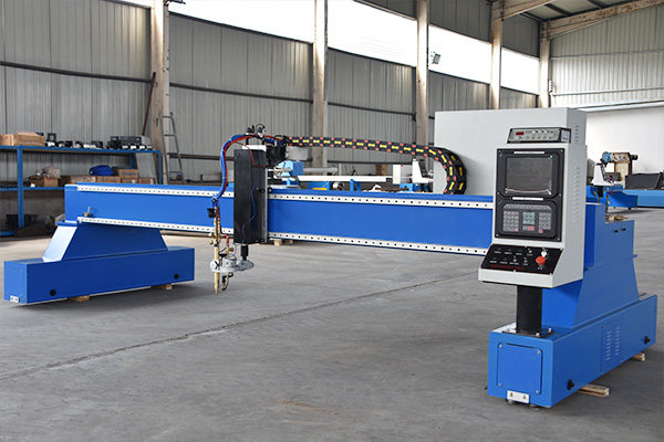 如何調節龍門式數控切割機噴嘴高度?