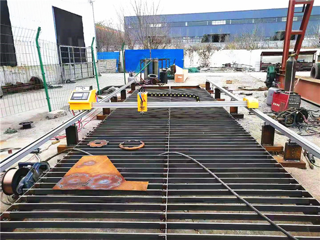 小龍門式等離子火焰切割機07