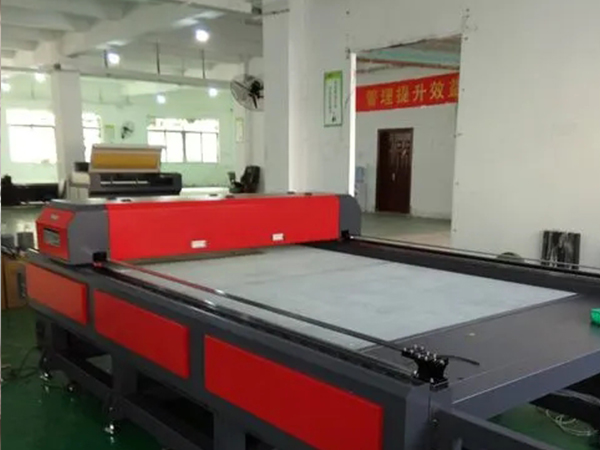 河北信爾實(shí)業(yè)公司:專業(yè)數(shù)控激光切割機(jī)1500wk品牌 河北信爾實(shí)業(yè)公司:專業(yè)數(shù)控激光切割機(jī)1500wk品牌